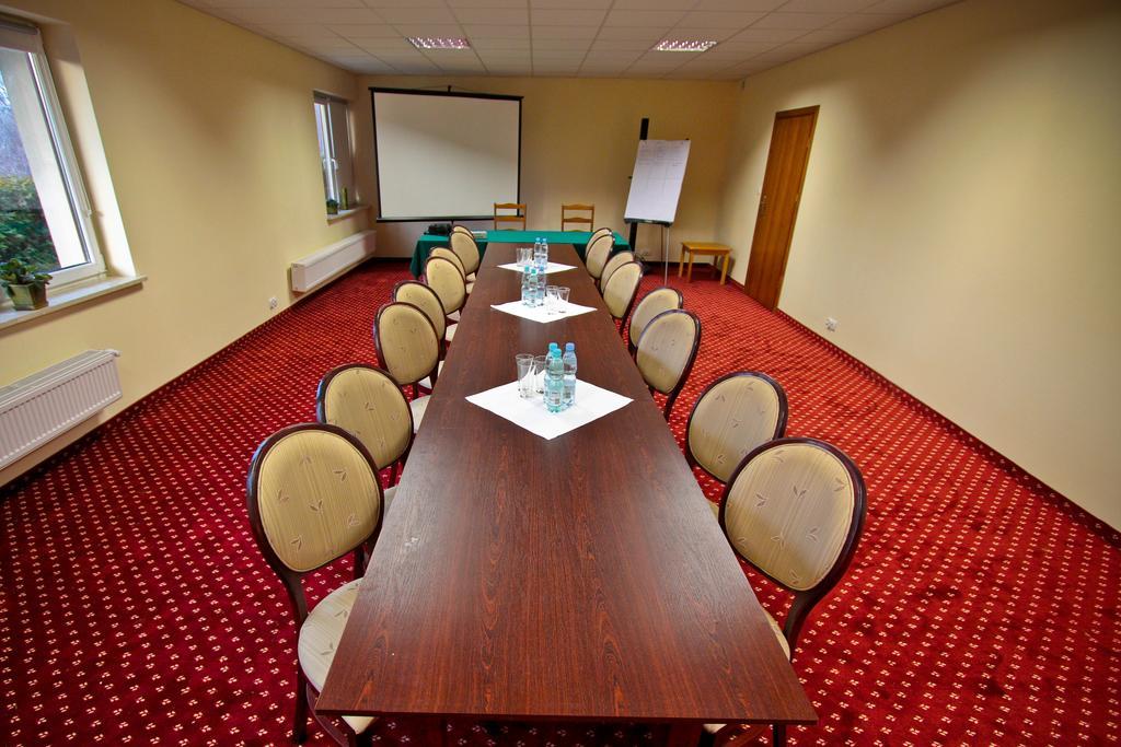 Hotel Milord Pułtusk Ngoại thất bức ảnh