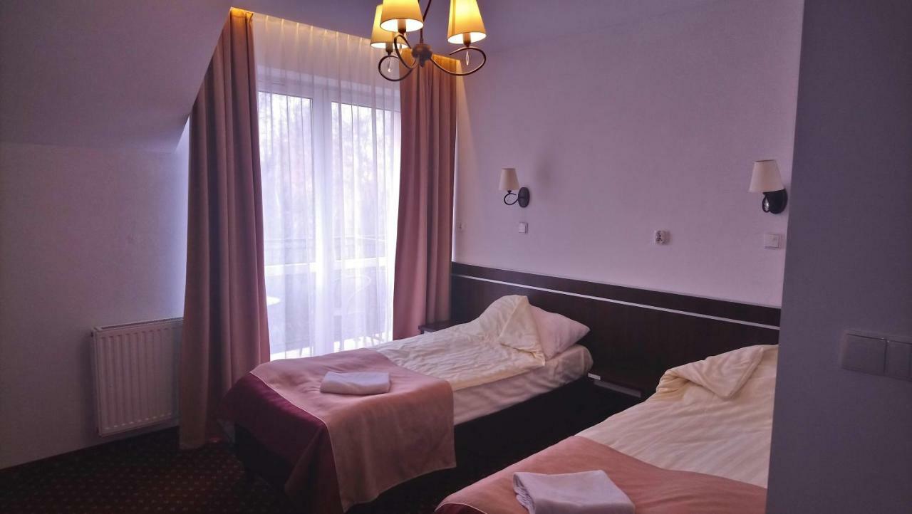 Hotel Milord Pułtusk Ngoại thất bức ảnh