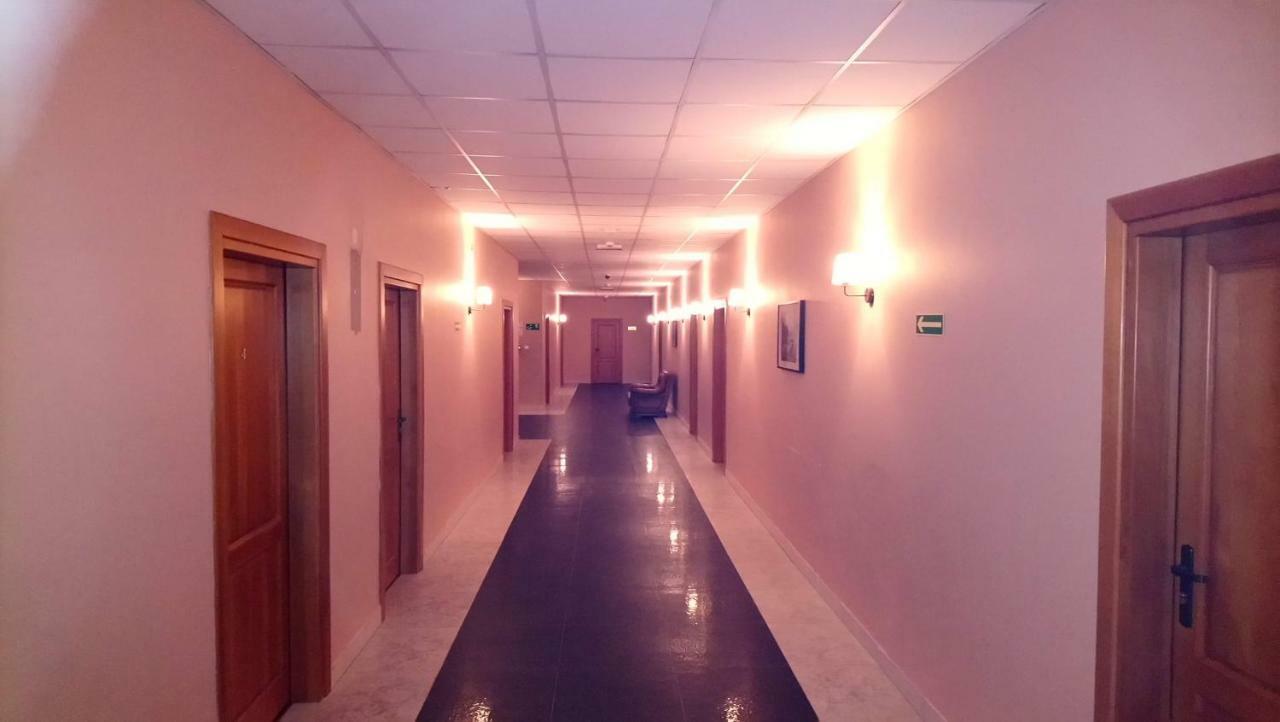 Hotel Milord Pułtusk Ngoại thất bức ảnh